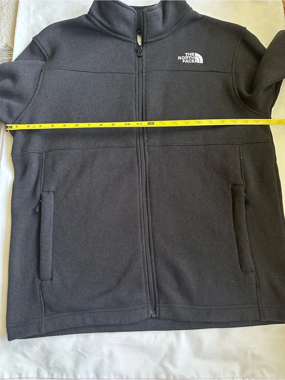 The North Face Men’s Black Fleece Jacket Fall Winter Cozy Layer Sz M